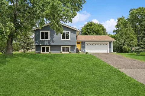 14013 Silverod St NW, Andover, MN 55304