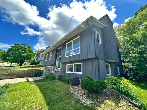 602 Northern Heights Dr NE, Rochester, MN 55906