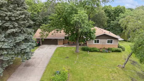 5155 Matterhorn Dr NE, Columbia Heights, MN 55421