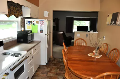 101 S 13th St, Montevideo, MN 56265 photo 11