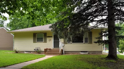 101 S 13th St, Montevideo, MN 56265 photo 2