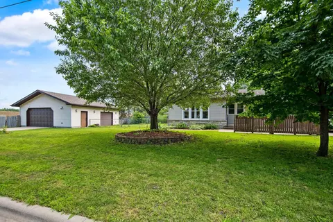 505 61st Ave N, Brooklyn Center, MN 55430