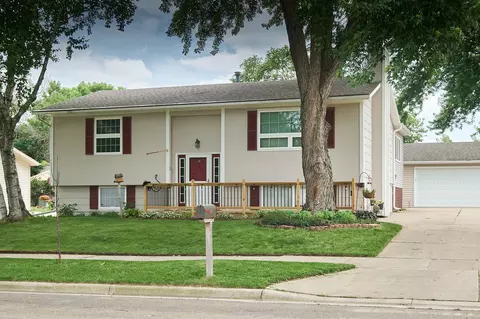 924 17th St SE, Rochester, MN 55904