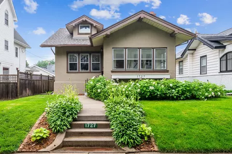 1727 Juliet Ave, Saint Paul, MN 55105