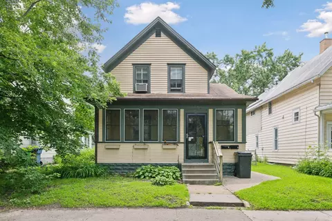 1012 22nd Ave NE, Minneapolis, MN 55418