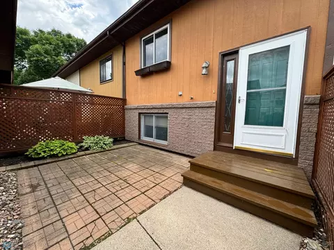 3086 23rd St S, Fargo, ND 58103 photo 2