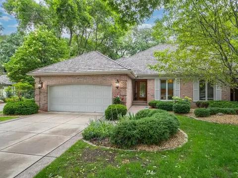 6101 Habitat Ct S, Edina, MN 55436