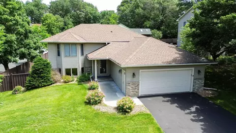 1274 River Ridge Rd, River Falls, WI 54022