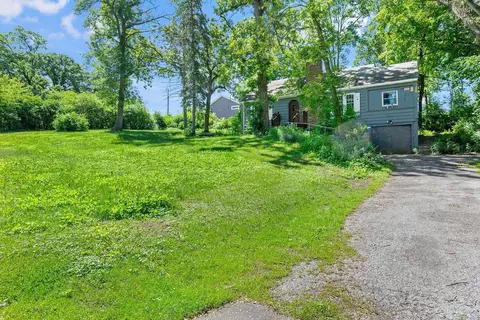 16913 Cottage Grove Ave, Wayzata, MN 55391