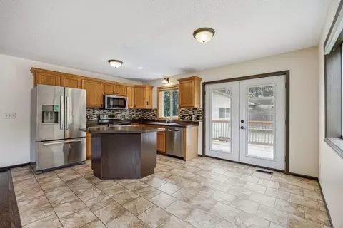 8430 Troy Marquette Dr, Monticello, MN 55362