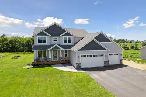 989 154th Ave, New Richmond, WI 54017