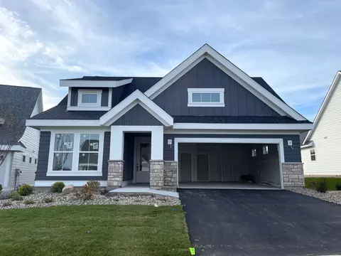 6534 Harvest Way, Chaska, MN 55318