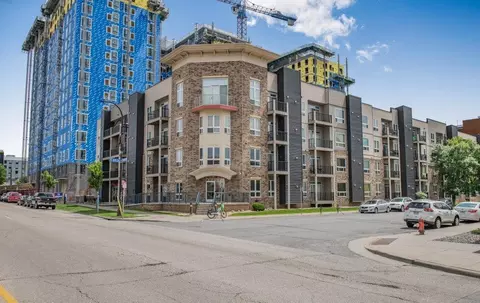 2600 University Ave SE #104, Minneapolis, MN 55414