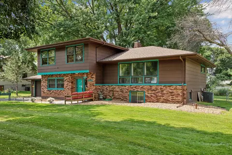 2351 Rogers Ave, Mendota Heights, MN 55120