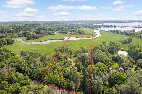 860 Brown Rd, Orono, MN 55391