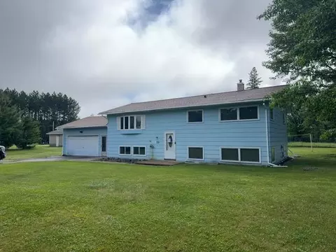 8334 Terrence St, Babbitt, MN 55706