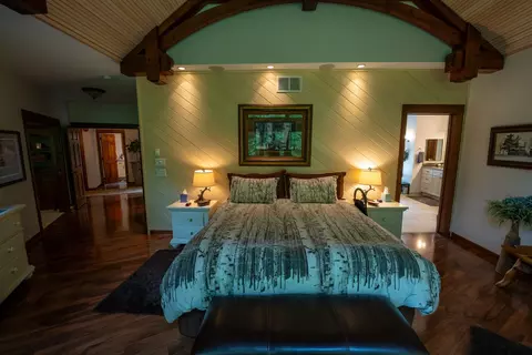 Bedroom - 36641 Mosswood Rd, Cushing, MN 56443 photo 2 of 5