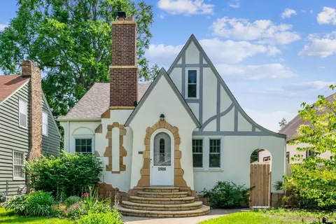 3906 Upton Ave N, Minneapolis, MN 55412