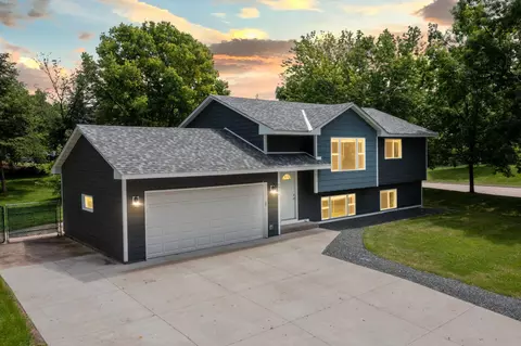 1500 Dale Ave, Buffalo, MN 55313