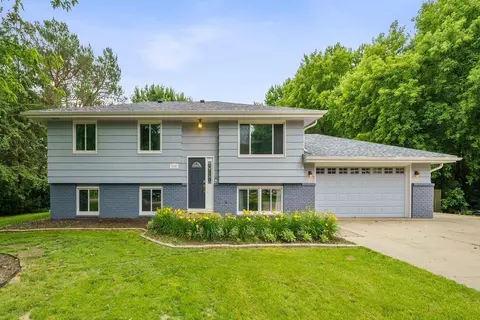 9339 W 124th St, Savage, MN 55378