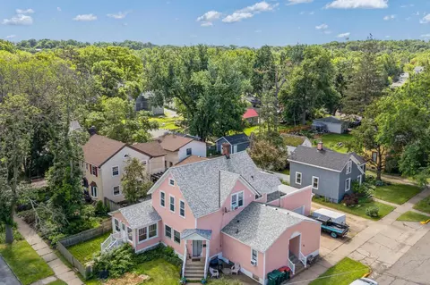 502 Saint Croix St, Hudson, WI 54016