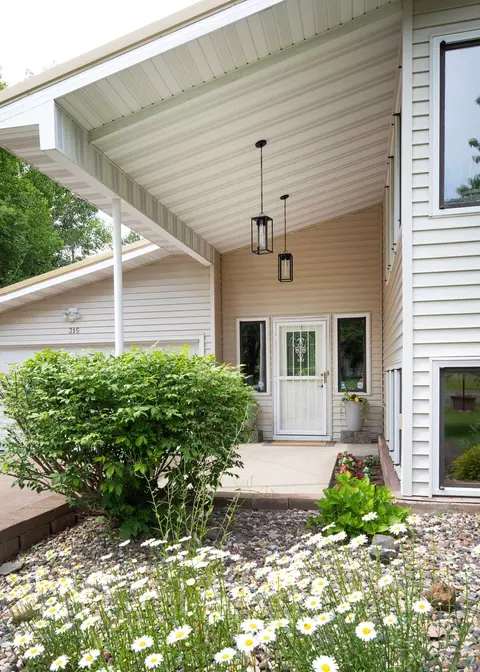 315 W Ideal St, Duluth, MN 55811 photo 4