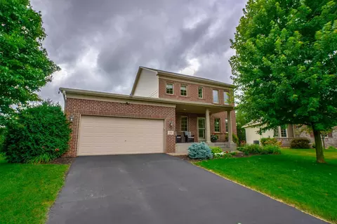 444 Whitetail Pass, Hudson, WI 54016