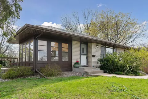 8119 Virginia Cir N, Saint Louis Park, MN 55426