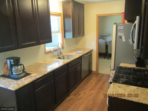 11404 Winnetka Ave N, Champlin, MN 55316 photo 7