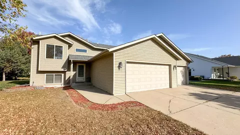 1815 36th St S, Saint Cloud, MN 56301 photo 2