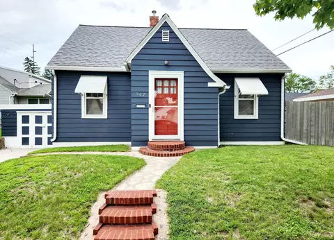 567 Francis St, Winona, MN 55987