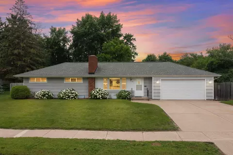 9230 Portland Ave S, Bloomington, MN 55420