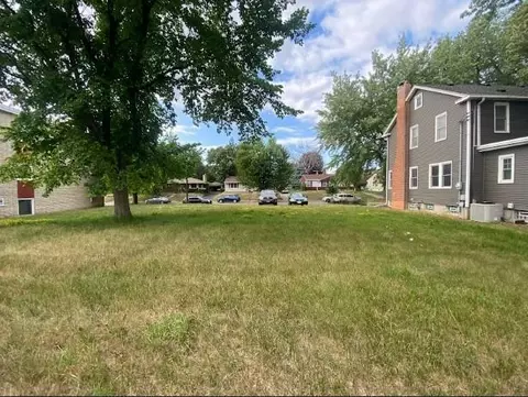 514 Hoyt Ave E, Saint Paul, MN 55130