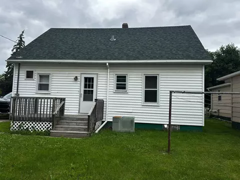 16 N Broadway Ave, New York Mills, MN 56567