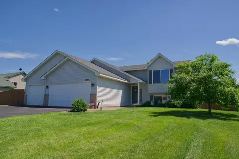 7593 385th St, North Branch, MN 55056