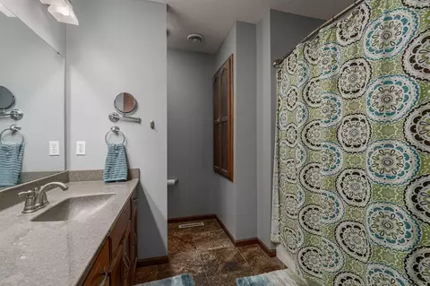 2802 Edward Dr, Saint Cloud, MN 56301 photo 17