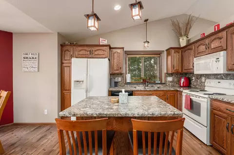 2802 Edward Dr, Saint Cloud, MN 56301 photo 6