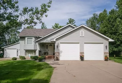 9367 Christmas Tree Ln, Buckman, MN 56364
