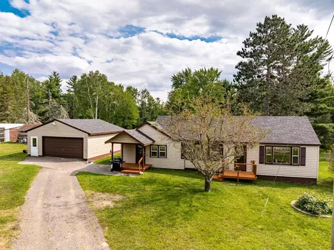 32493 Southwood Rd, Grand Rapids, MN 55744