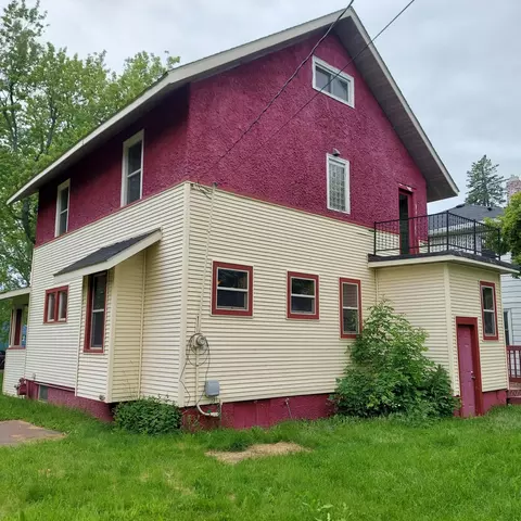 705 E 7th St, Superior, WI 54880 photo 5