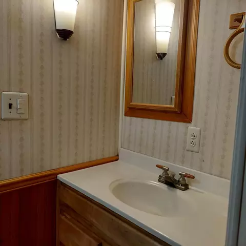 705 E 7th St, Superior, WI 54880 photo 44