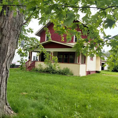 705 E 7th St, Superior, WI 54880 photo 3