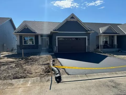 4637 Landmark Dr NE, Saint Michael, MN 55376