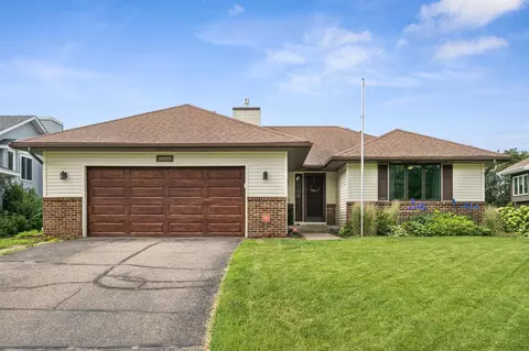 2609 Westcliffe Dr, Burnsville, MN 55306