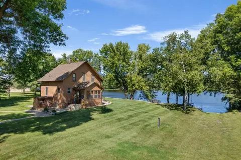 540 Prairie Island Rd N, Winona, MN 55987
