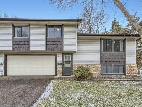 7751 York Ln N, Brooklyn Park, MN 55443