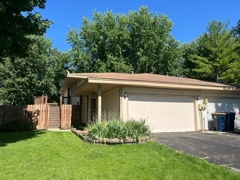 16900 Grenadier Ave, Lakeville, MN 55044