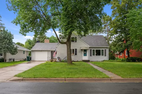 846 Jefferson St, Anoka, MN 55303