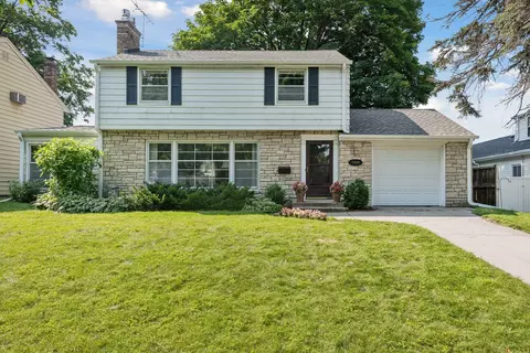 1660 Beechwood Ave, Saint Paul, MN 55116