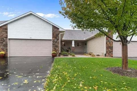 95 Stratford Way, Hudson, WI 54016